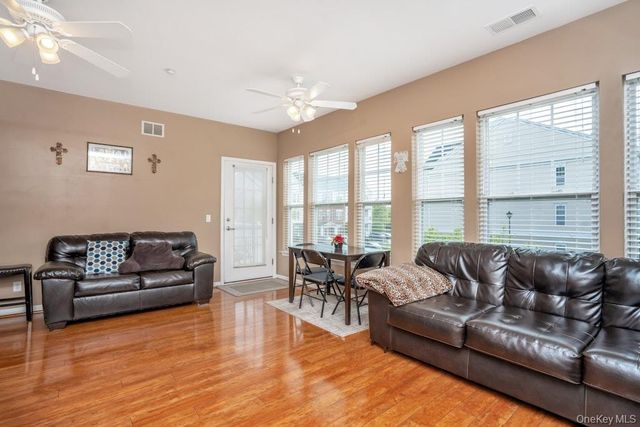 1927 Finch Lane, Central Islip, NY 11722