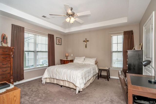 1927 Finch Lane, Central Islip, NY 11722