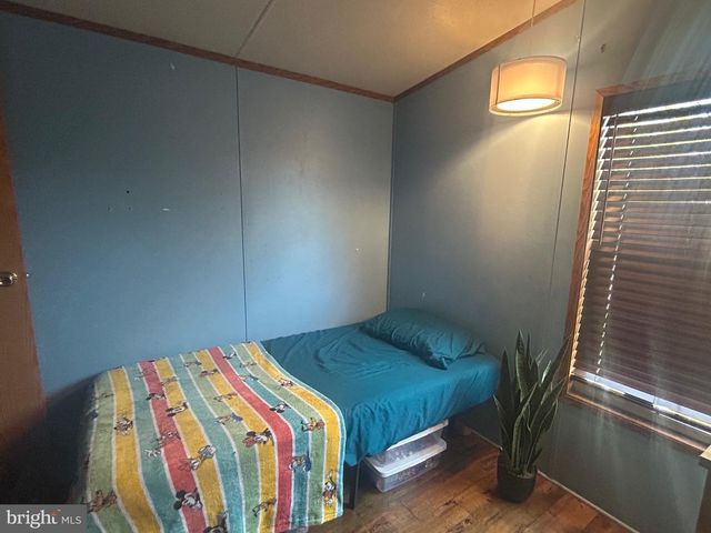 111 IMPERIAL DR, Coatesville, PA 19320