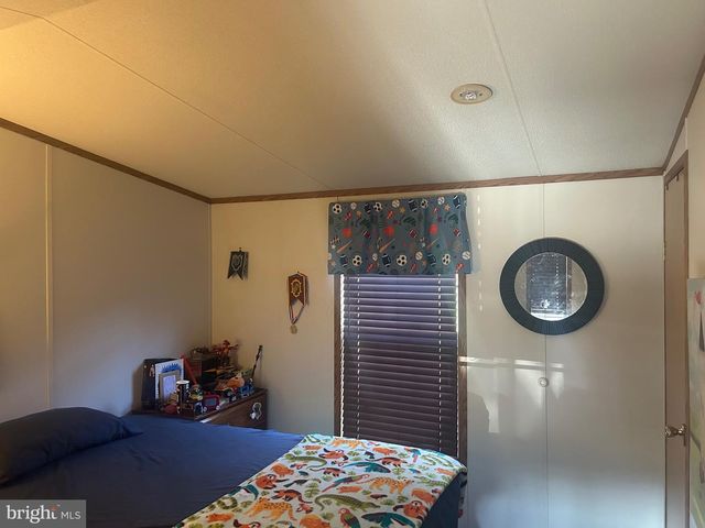 111 IMPERIAL DR, Coatesville, PA 19320