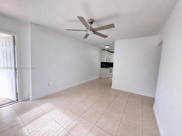 1801 NE 25th Ave 3, Pompano Beach, FL 33062