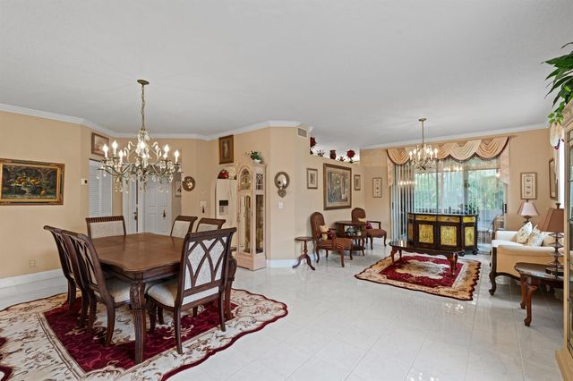 8550 Via Romana 1, Boca Raton, FL 33496