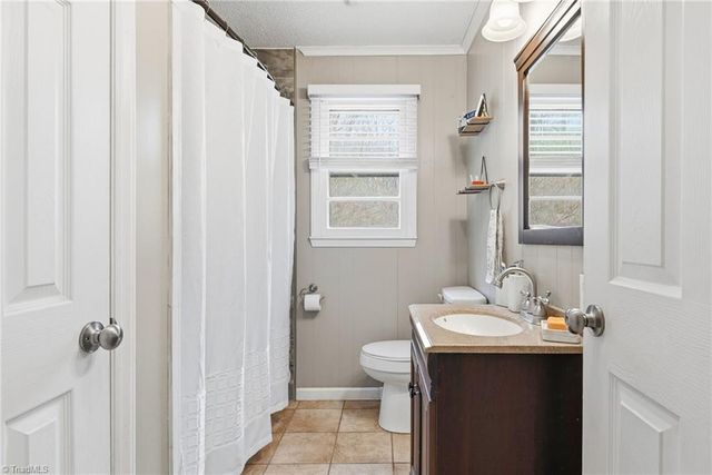 2609 Tree Hollow Extension, Thomasville, NC 27360