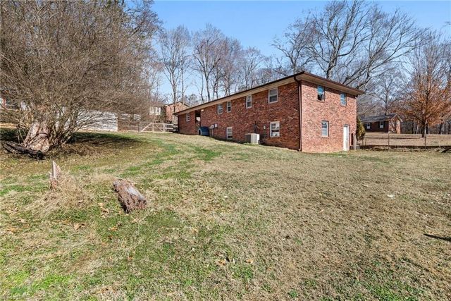 2609 Tree Hollow Extension, Thomasville, NC 27360