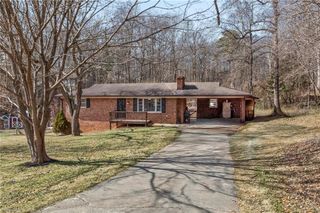 2609 Tree Hollow Extension, Thomasville, NC 27360