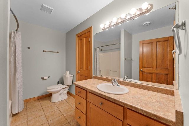 114 Pilgrim Drive #9, Wisconsin Dells, WI 53965