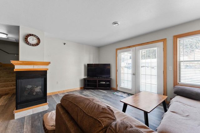 114 Pilgrim Drive #9, Wisconsin Dells, WI 53965