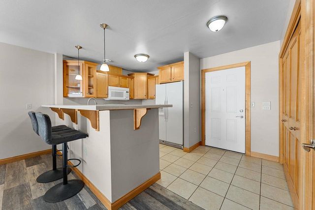 114 Pilgrim Drive #9, Wisconsin Dells, WI 53965