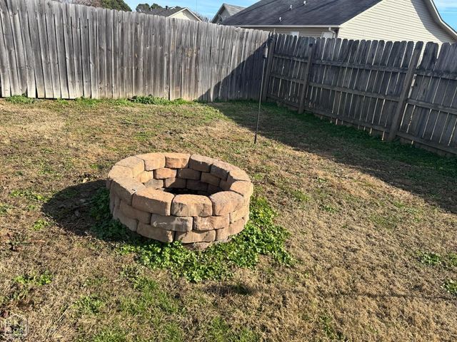 329 E Oak Street, Bono, AR 72416