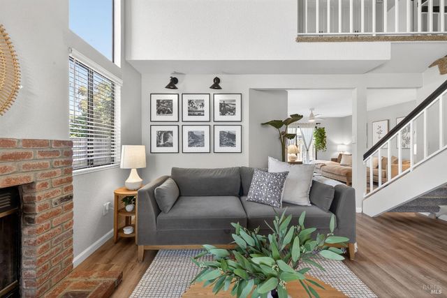 207 Othello Ct, Windsor, CA 95492