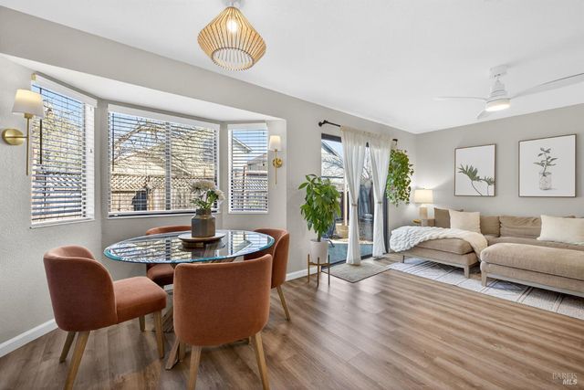 207 Othello Ct, Windsor, CA 95492