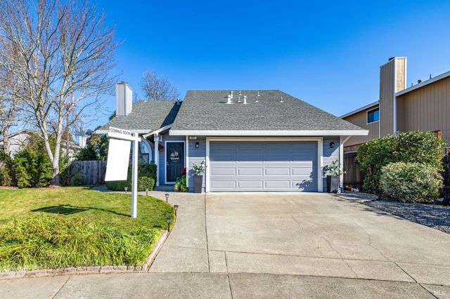 207 Othello Ct, Windsor, CA 95492