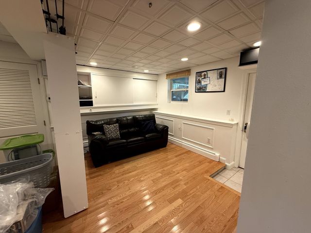 1 Stuart Street, Wilmington, MA 01887