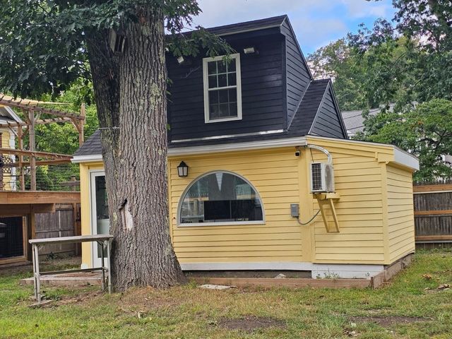 1 Stuart Street, Wilmington, MA 01887