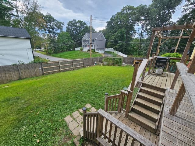 1 Stuart Street, Wilmington, MA 01887