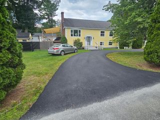 1 Stuart Street, Wilmington, MA 01887