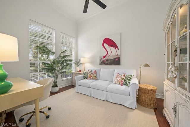 2648 Fairmont Isle CIR, Cape Coral, FL 33991