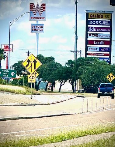 4218 Calallen Dr 4, Corpus Christi, TX 78410