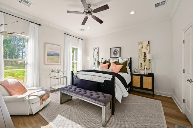 13317 Belle Reine Dr, Geismar, LA 70734