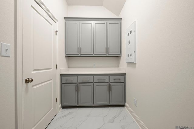 13317 Belle Reine Dr, Geismar, LA 70734