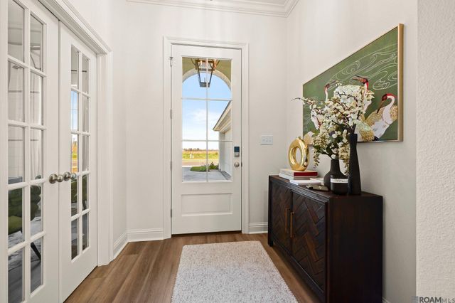 13317 Belle Reine Dr, Geismar, LA 70734