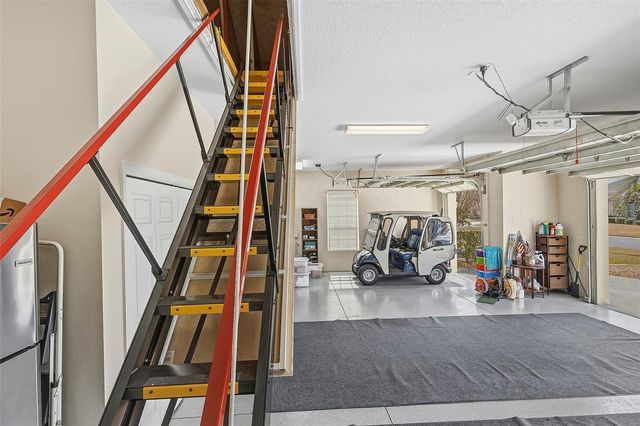 1967 LAKE RIDGE DRIVE, The Villages, FL 32162