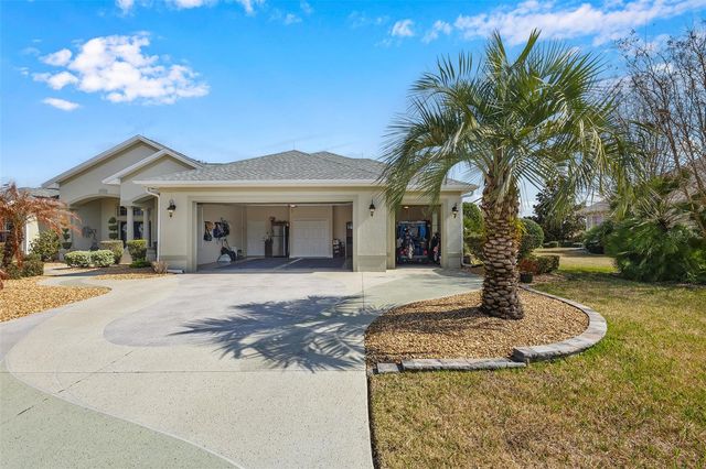 1967 LAKE RIDGE DRIVE, The Villages, FL 32162