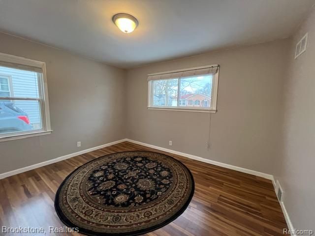 630 Gargantua Avenue, Clawson, MI 48017