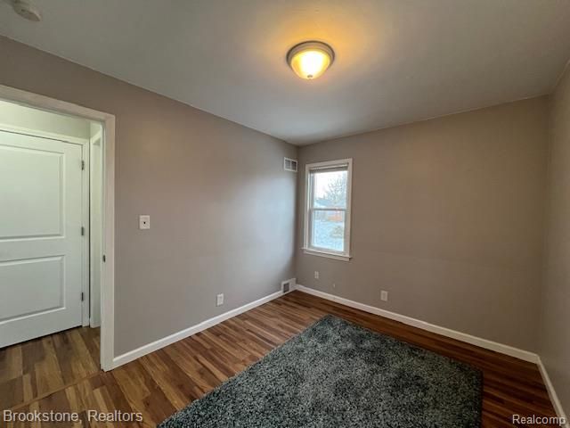 630 Gargantua Avenue, Clawson, MI 48017