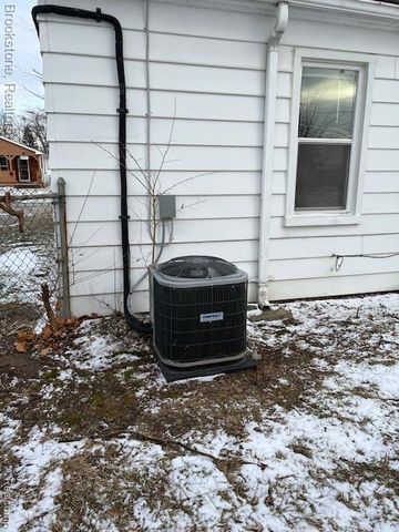 630 Gargantua Avenue, Clawson, MI 48017