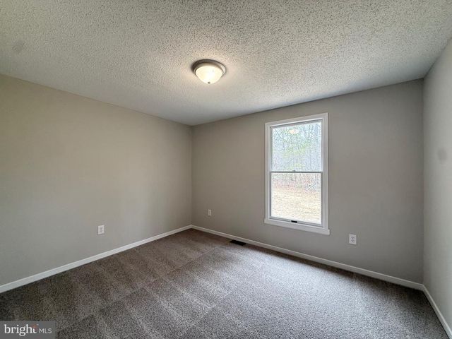 4313 SHEPHERDS RD, Partlow, VA 22534