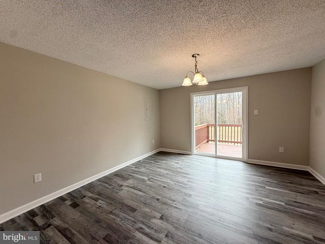 4313 SHEPHERDS RD, Partlow, VA 22534