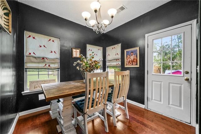 16 Willow Court NW, Cartersville, GA 30120