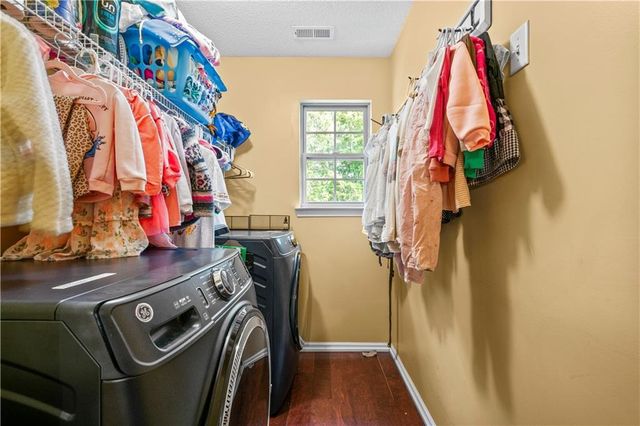 16 Willow Court NW, Cartersville, GA 30120