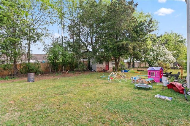 16 Willow Court NW, Cartersville, GA 30120