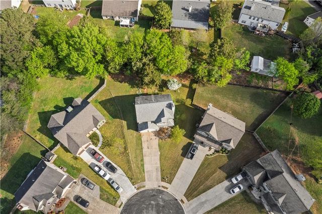 16 Willow Court NW, Cartersville, GA 30120