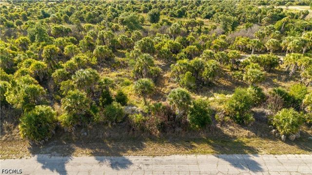 8606 Fireglow CIR, North Port, FL 34288