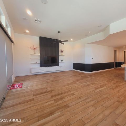 2009 W Trotter Trail, Phoenix, AZ 85085