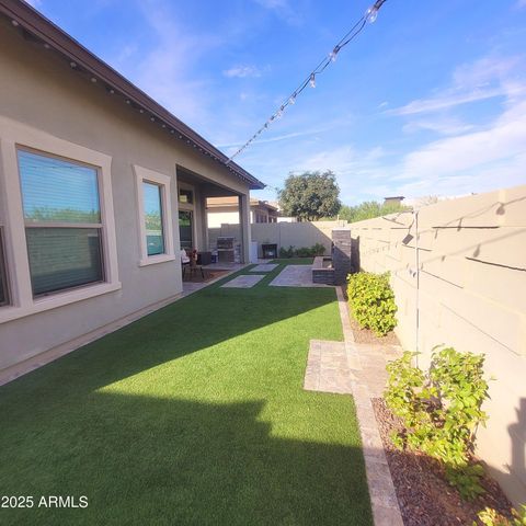 2009 W Trotter Trail, Phoenix, AZ 85085