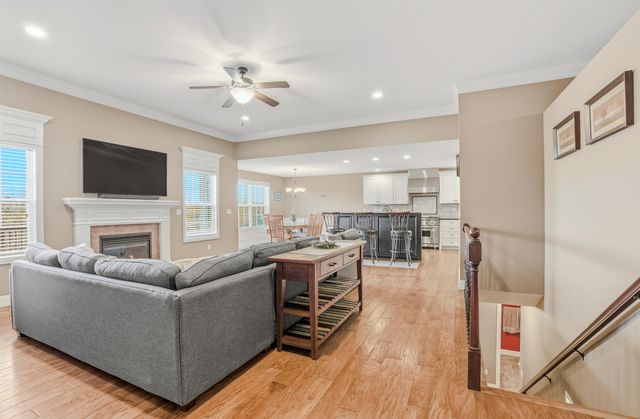 3901 ASTORIA WAY, Columbia, MO 65203