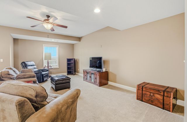 3901 ASTORIA WAY, Columbia, MO 65203