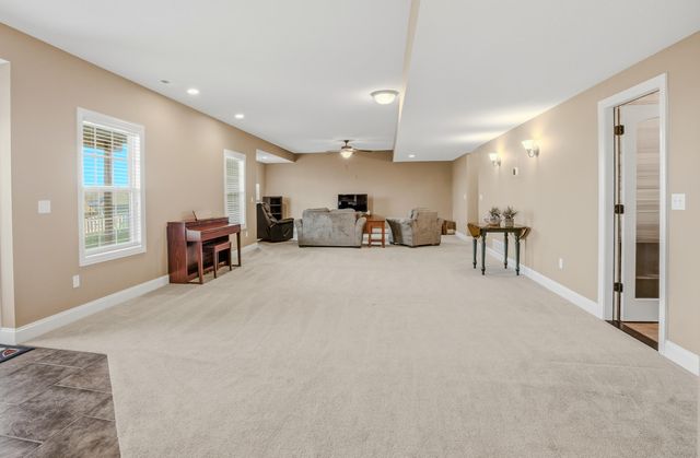 3901 ASTORIA WAY, Columbia, MO 65203