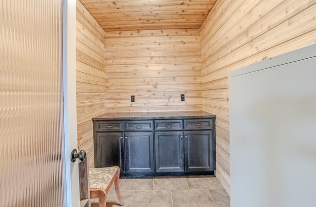 3901 ASTORIA WAY, Columbia, MO 65203