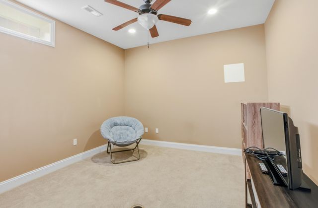 3901 ASTORIA WAY, Columbia, MO 65203