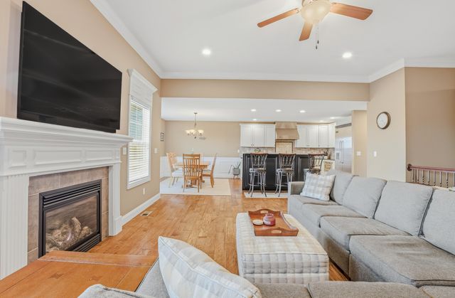 3901 ASTORIA WAY, Columbia, MO 65203