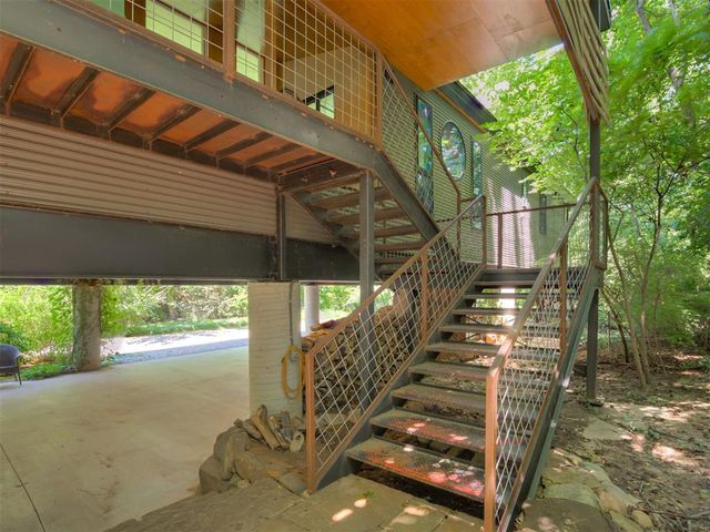 641 E Brooks Street, Norman, OK 73071