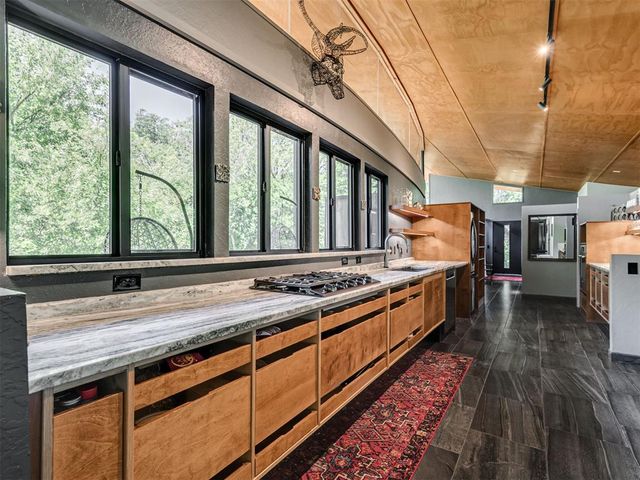 641 E Brooks Street, Norman, OK 73071