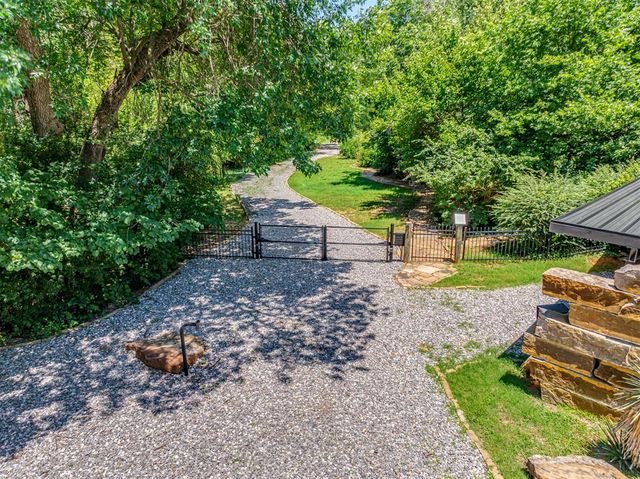 641 E Brooks Street, Norman, OK 73071