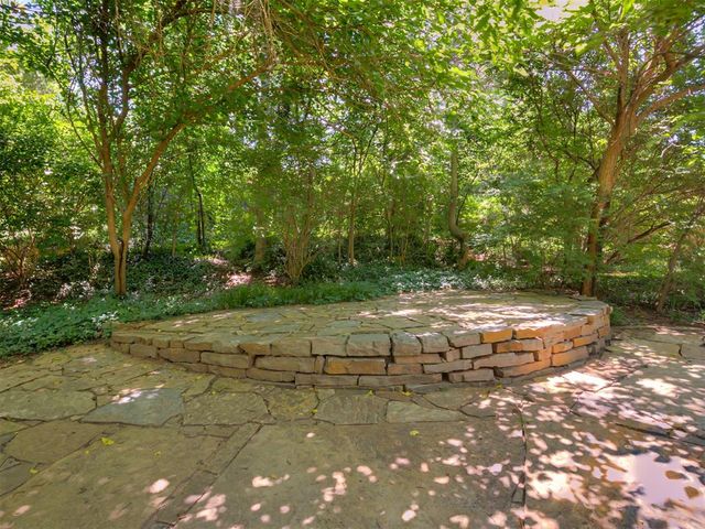 641 E Brooks Street, Norman, OK 73071