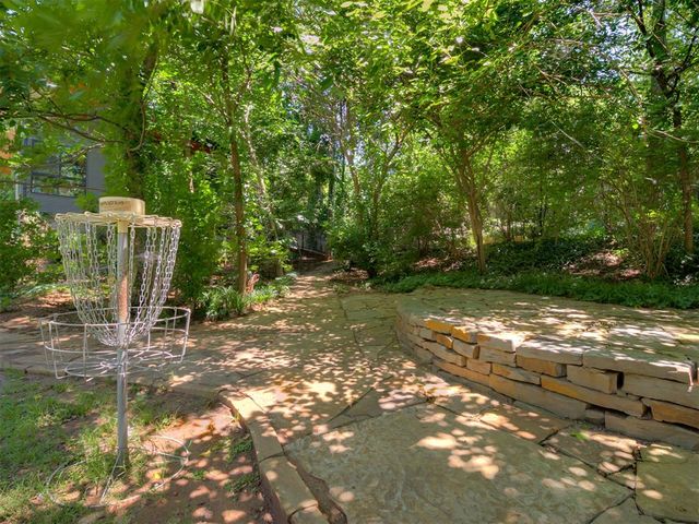 641 E Brooks Street, Norman, OK 73071